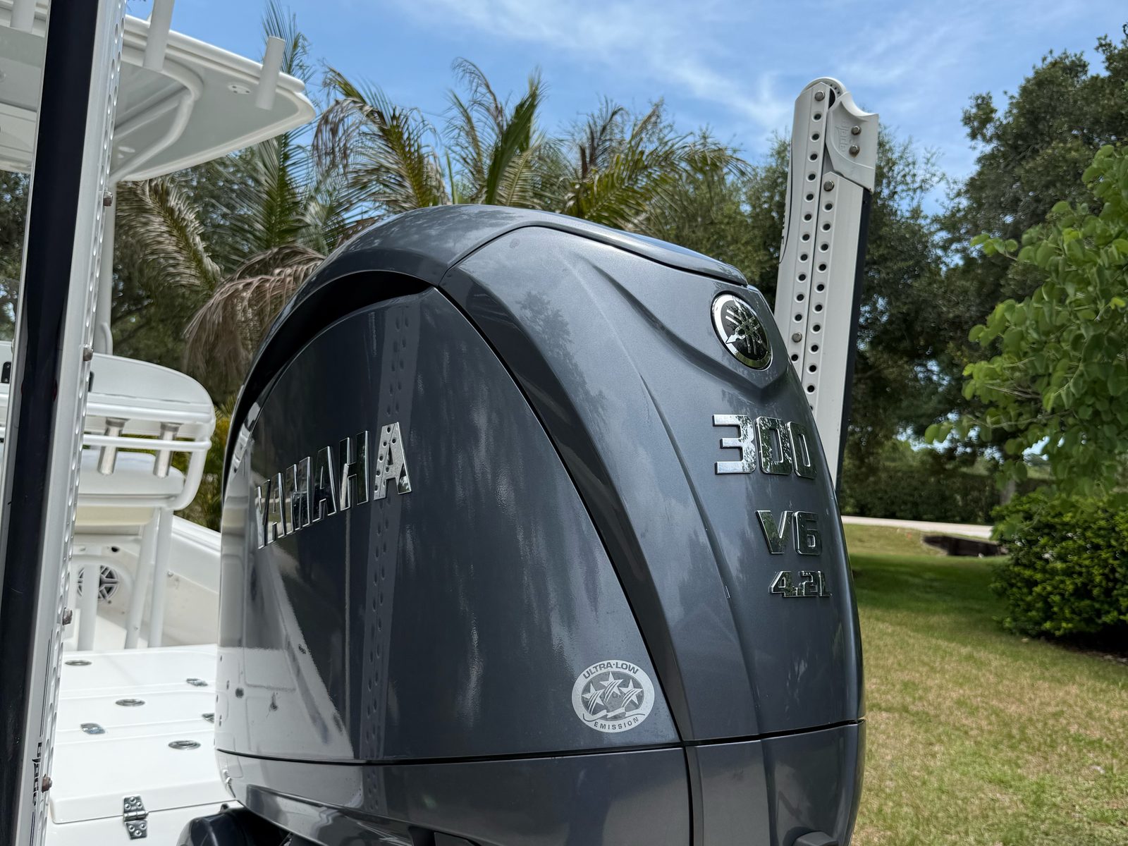 Outboard cowling wiped down
